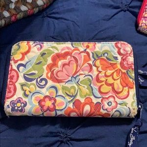 Vera Bradley Hope Garden zip wallet/wristlet